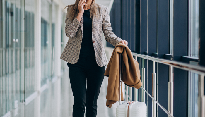 Voyageur d'affaires prolongé